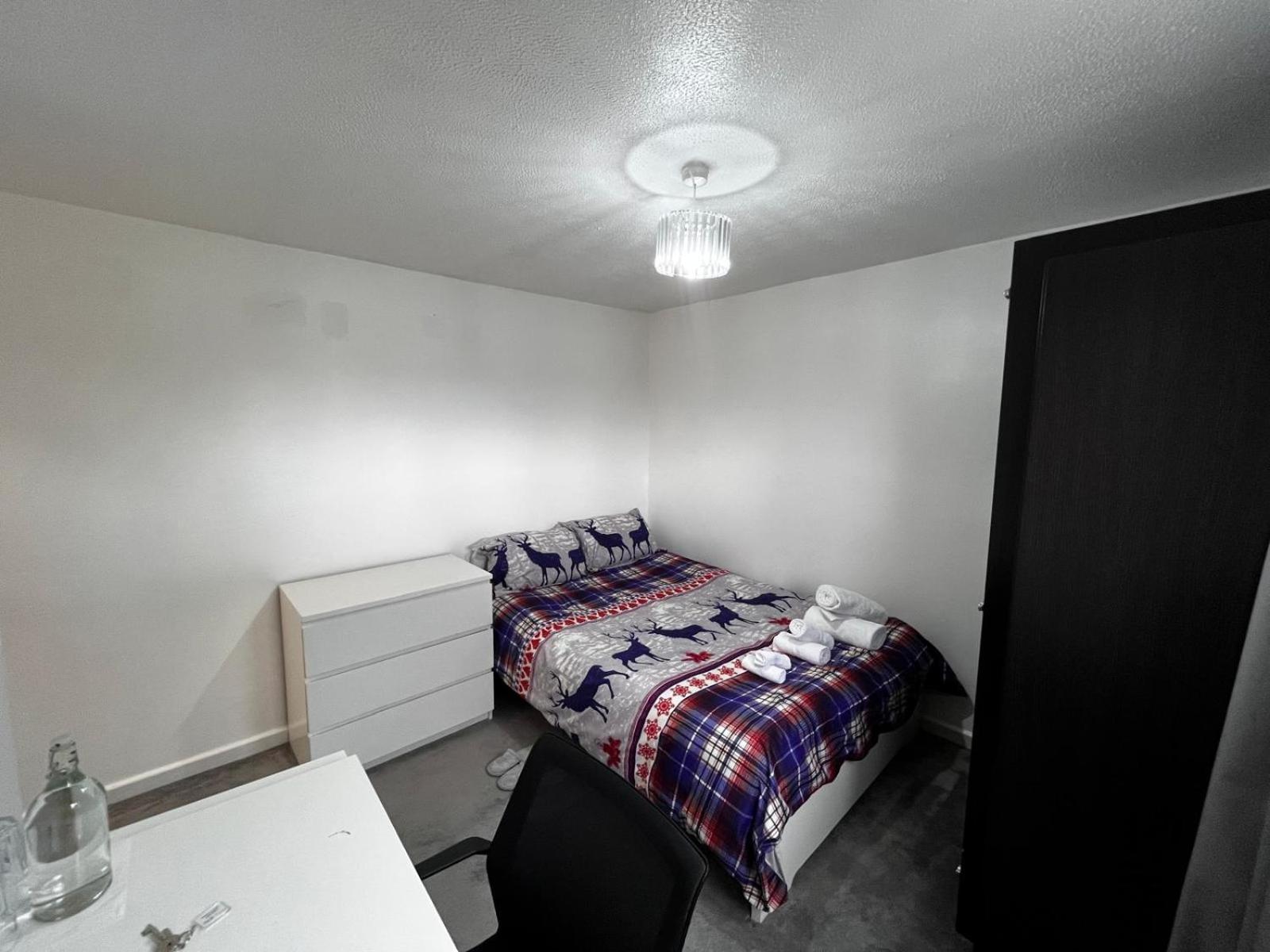 Plaistow Comfort Stay London Eksteriør billede