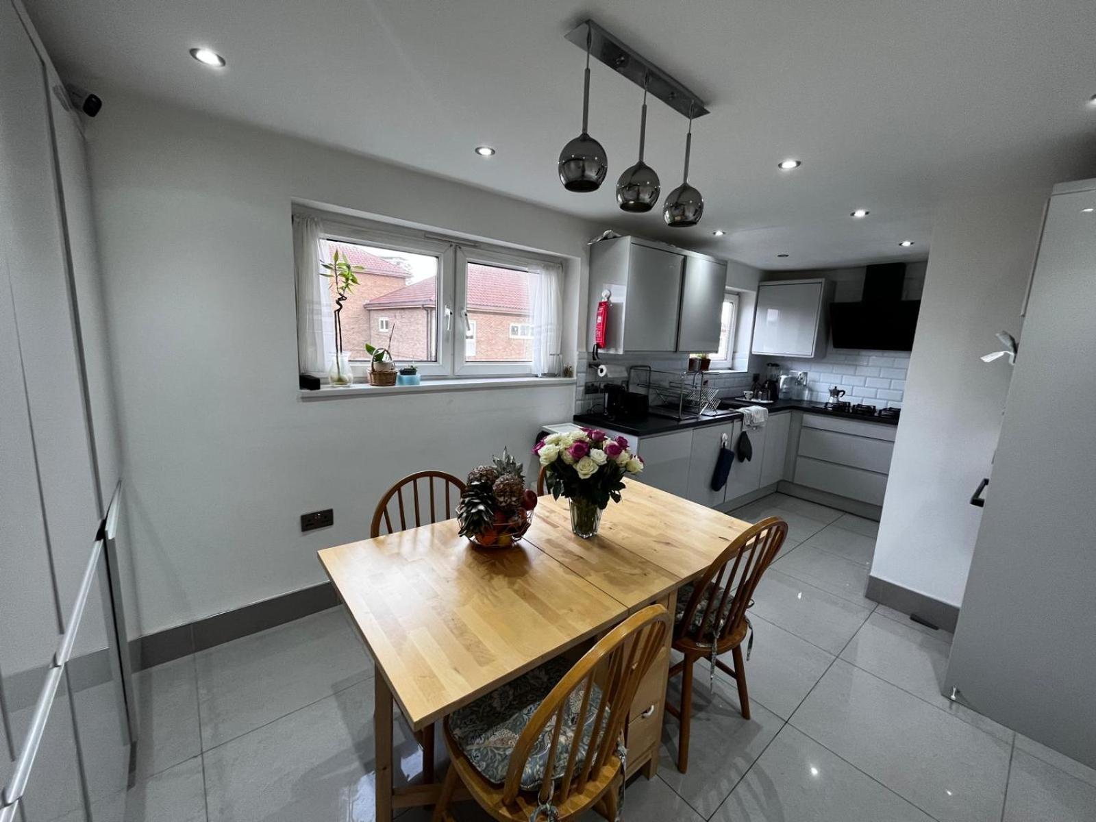 Plaistow Comfort Stay London Eksteriør billede